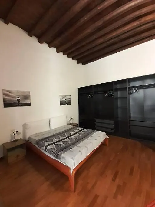 Casa Farci - Central - A/C Wifi Cagliari Apartment