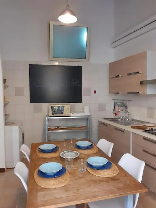 Casa Farci - Central - A/C Wifi Cagliari Apartment